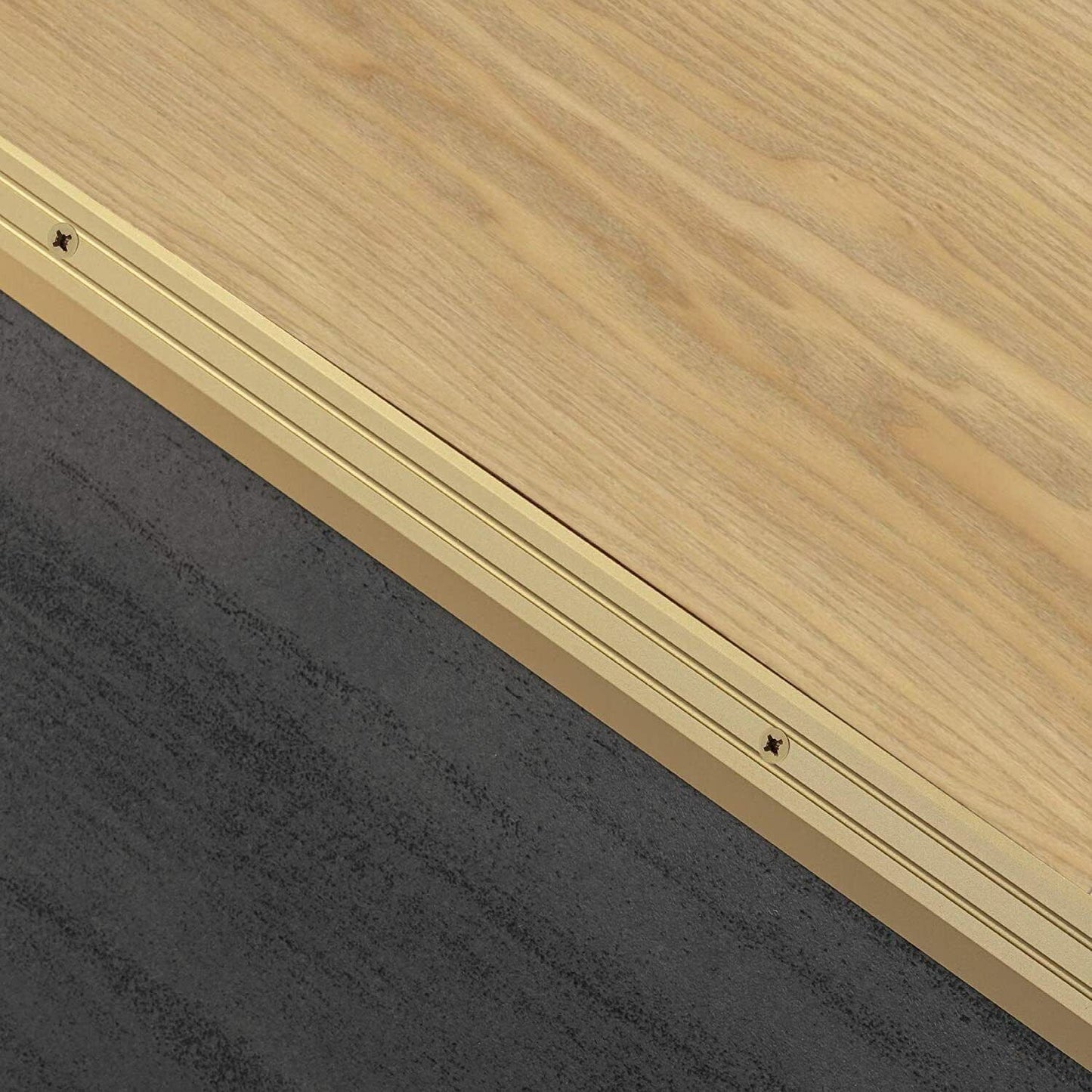 Profilo livello coprisoglia pavimenti alluminio forato inclusi viti e tasselli