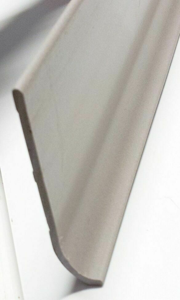 ZOCCOLINO BATTISCOPA SGUSCIATO PVC